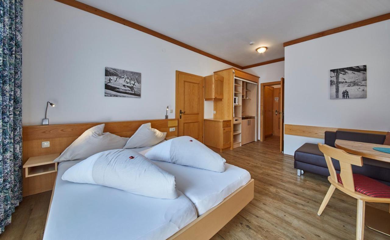 Apart-Hotel Forellenhof Saalbach-Hinterglemm Pokoj fotografie