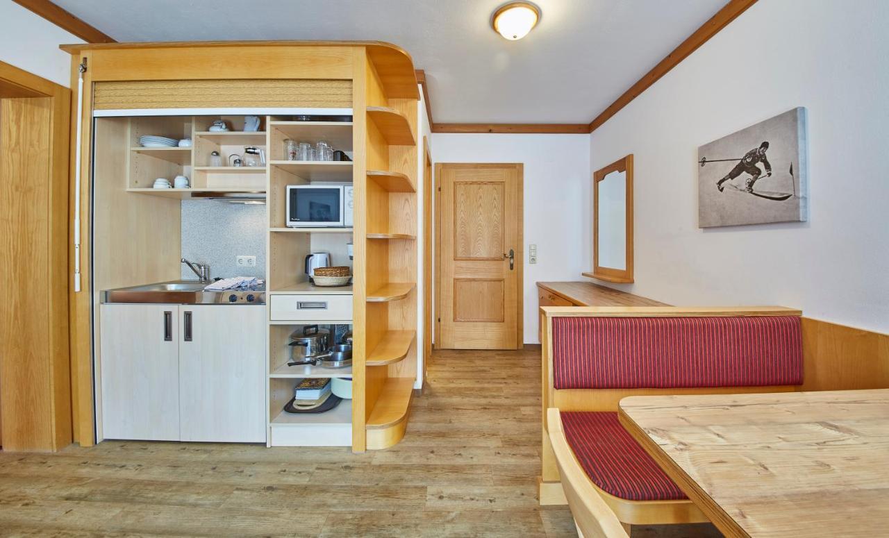 Apart-Hotel Forellenhof Saalbach-Hinterglemm Pokoj fotografie